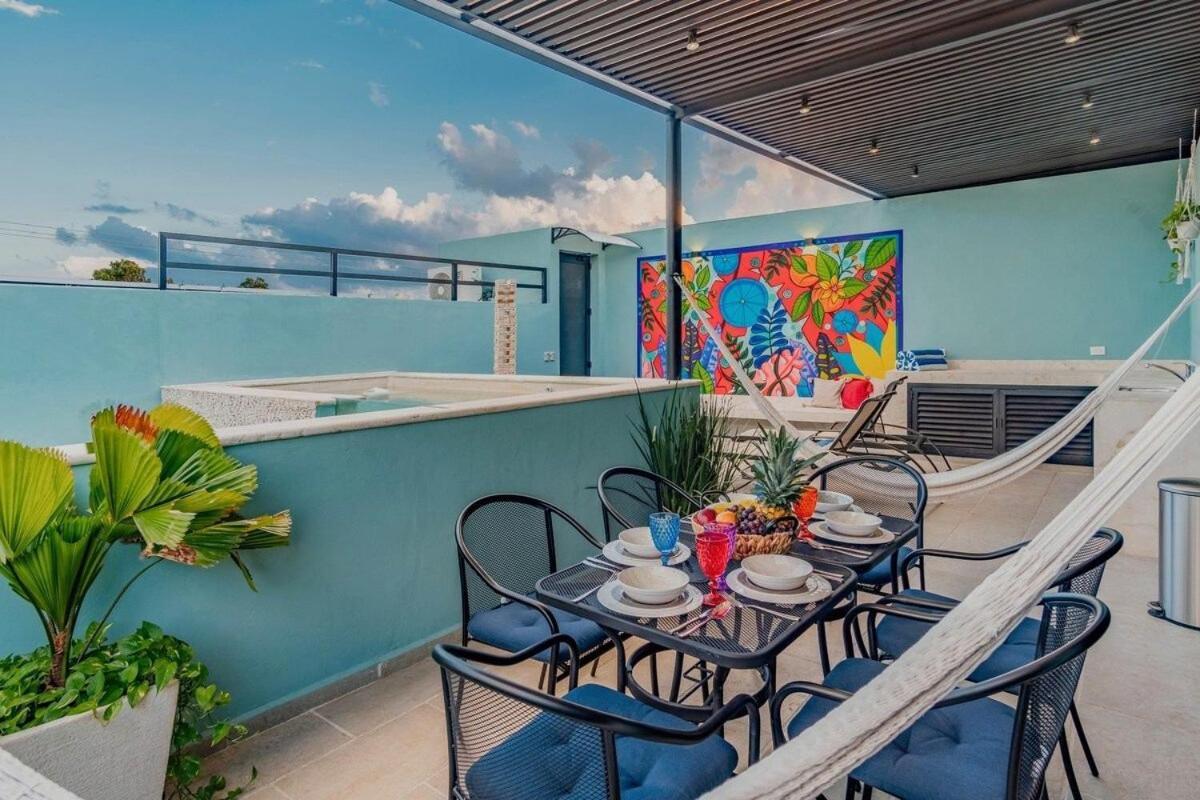 Rincon Del Cielo Rooftop With Glass Walled Pool 梅里达 外观 照片
